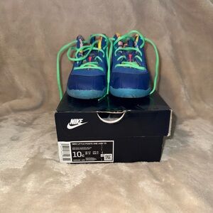 Nike Kids Sneakers - Blue and Green